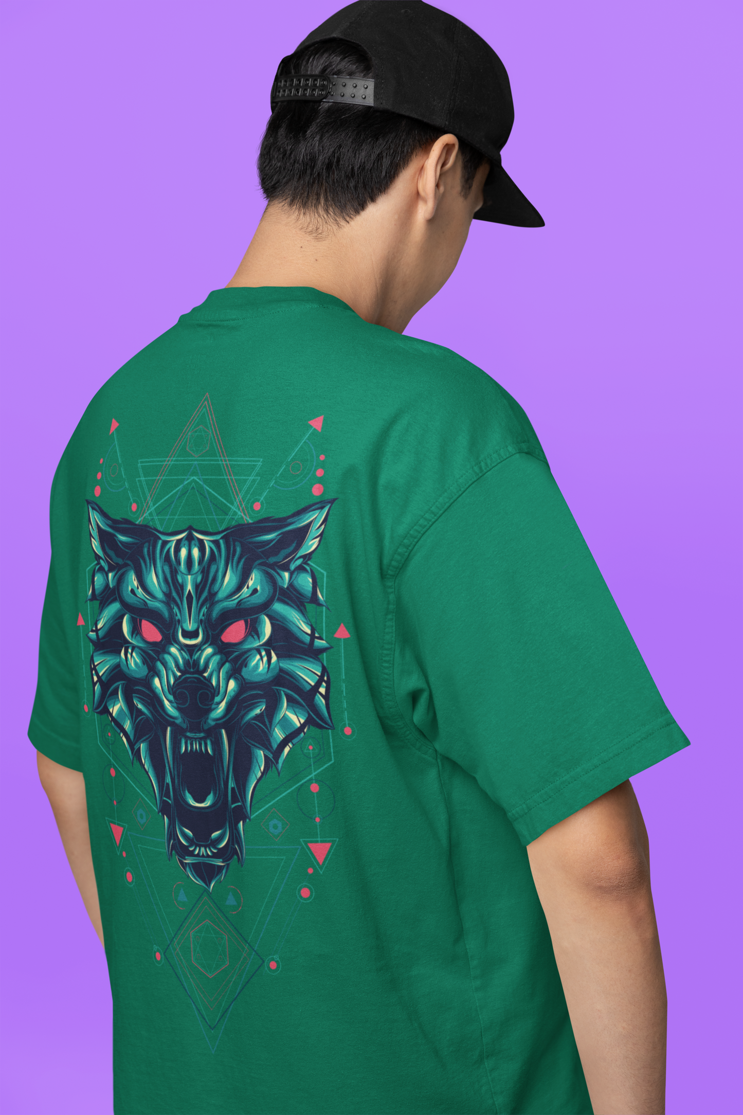 Oversized T-shirt - Long Teeth Wolf