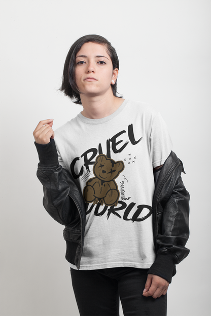 Oversized Tshirt - Cruel World