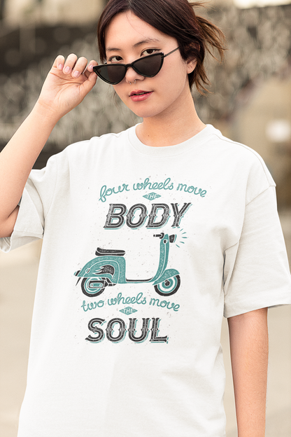 Oversized T-shirt - Two Wheel Move Soul